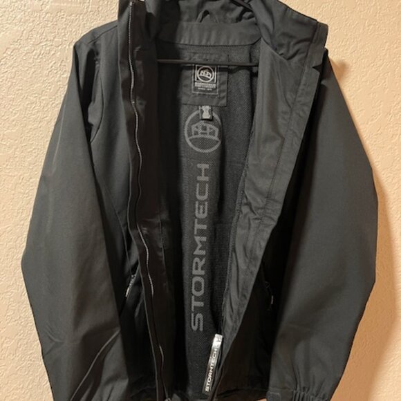 Stormtech Jacket - Picture 3 of 6